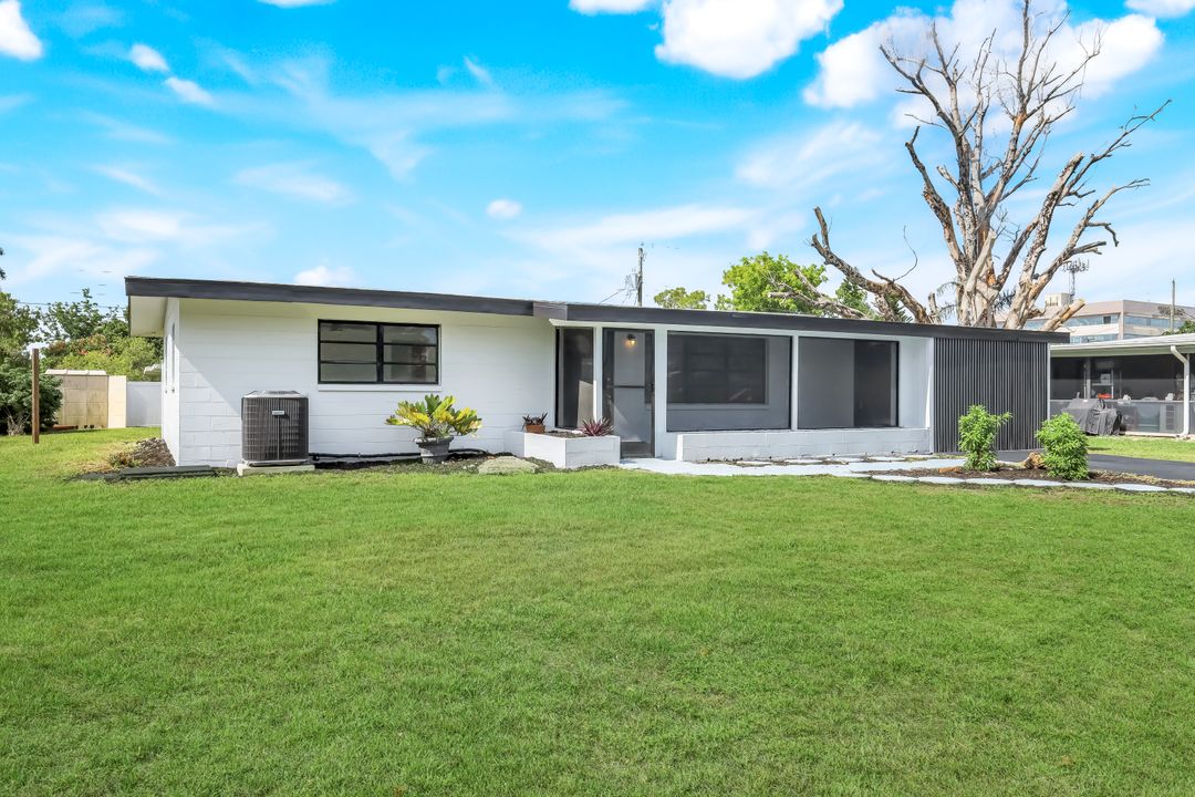 2118 Aldridge Ave, Fort Myers, FL 33907