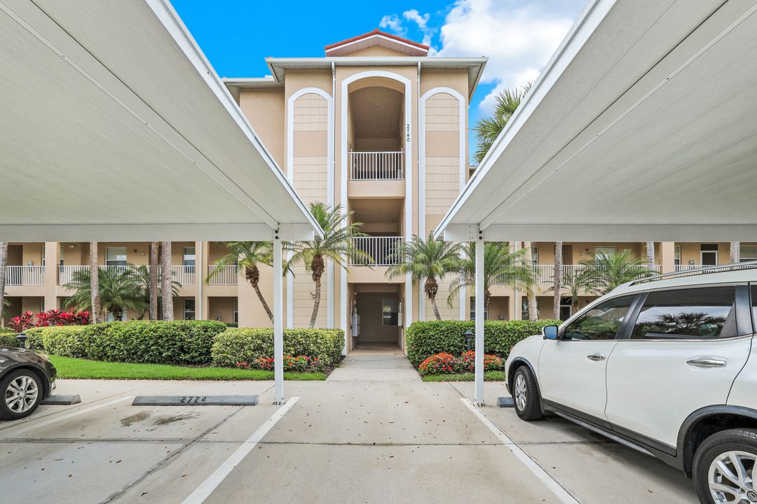 2717 Cypress Trace Cir #2717, Naples, FL 34119