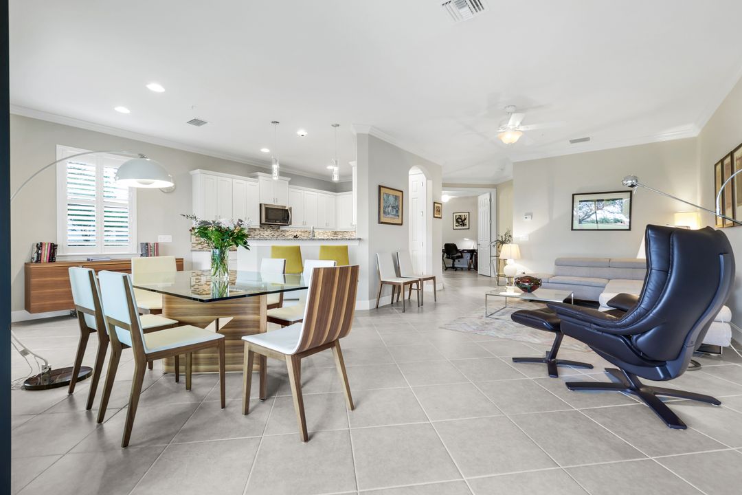 12045 Covent Garden Ct #2101, Naples, FL 34120