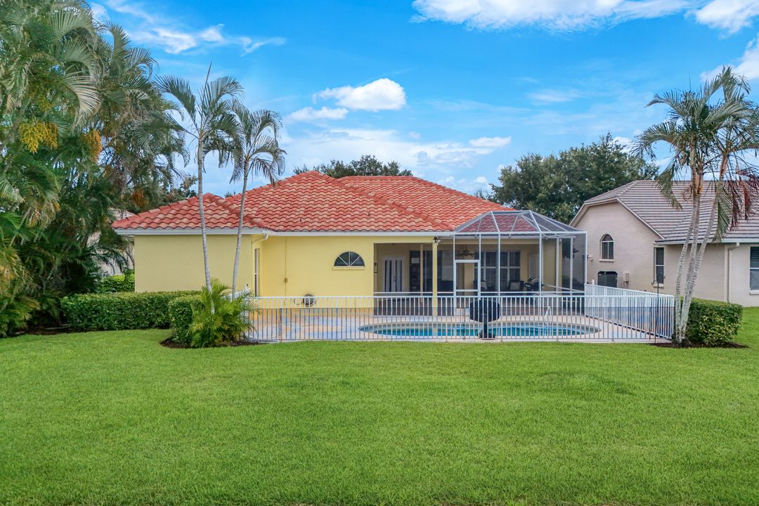 12070 Fairway Isles Dr, Fort Myers, FL 33913