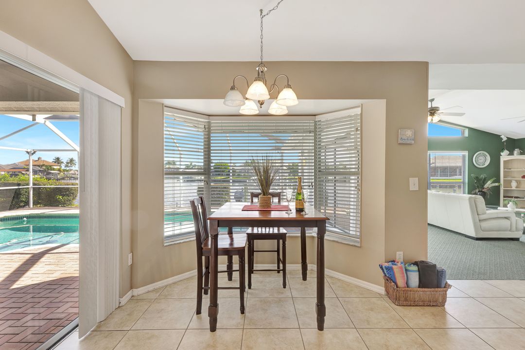 2137 SE 19th Ave, Cape Coral, FL 33990