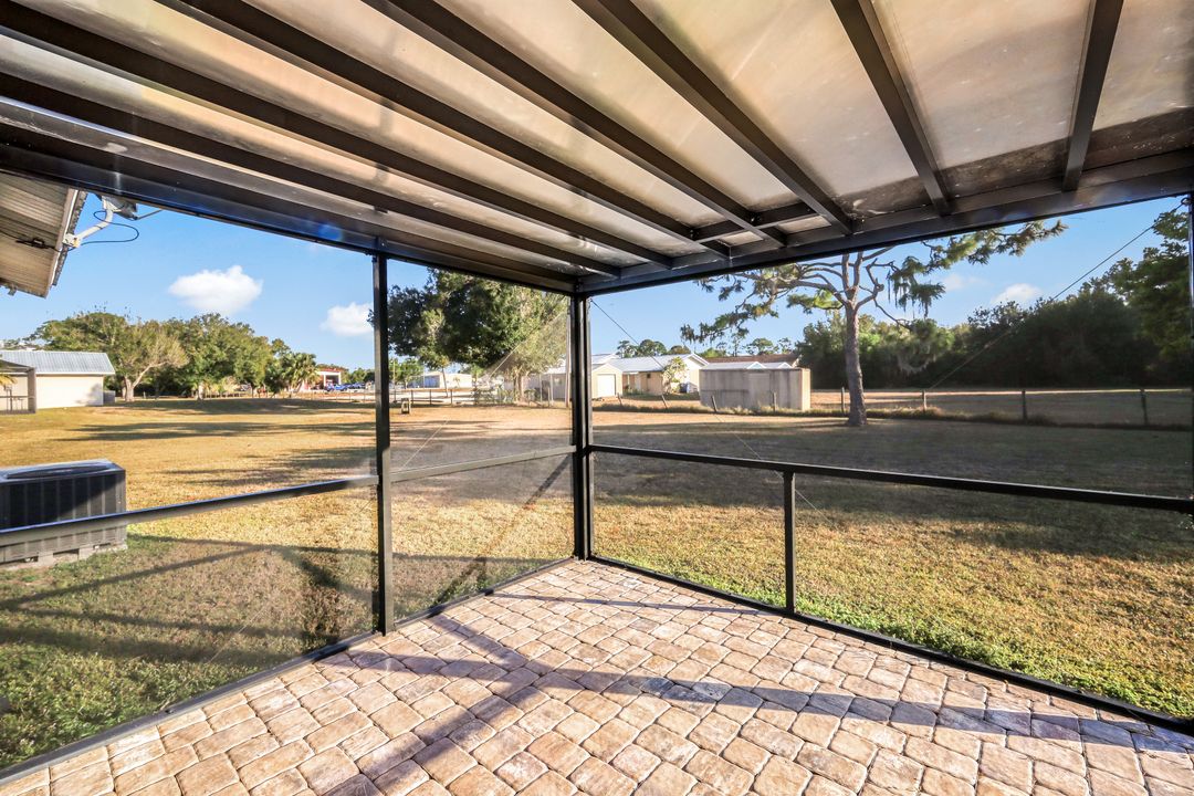 16321 Slater Rd, North Fort Myers, FL 33917