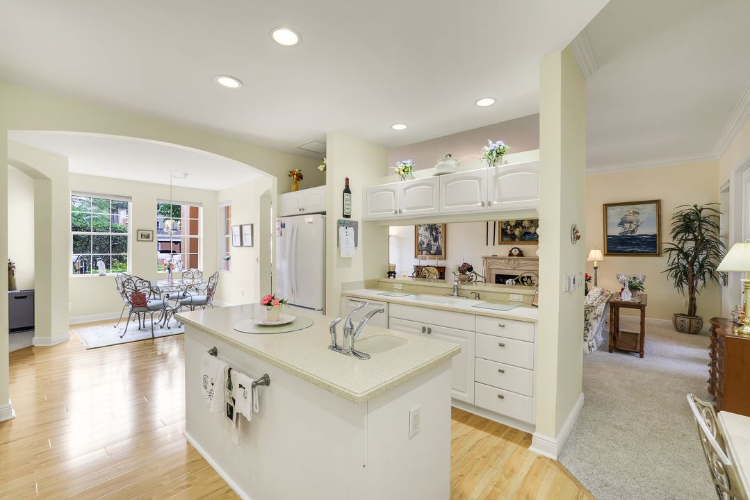 4795 Aston Gardens Way #D-102, Naples, FL 34109