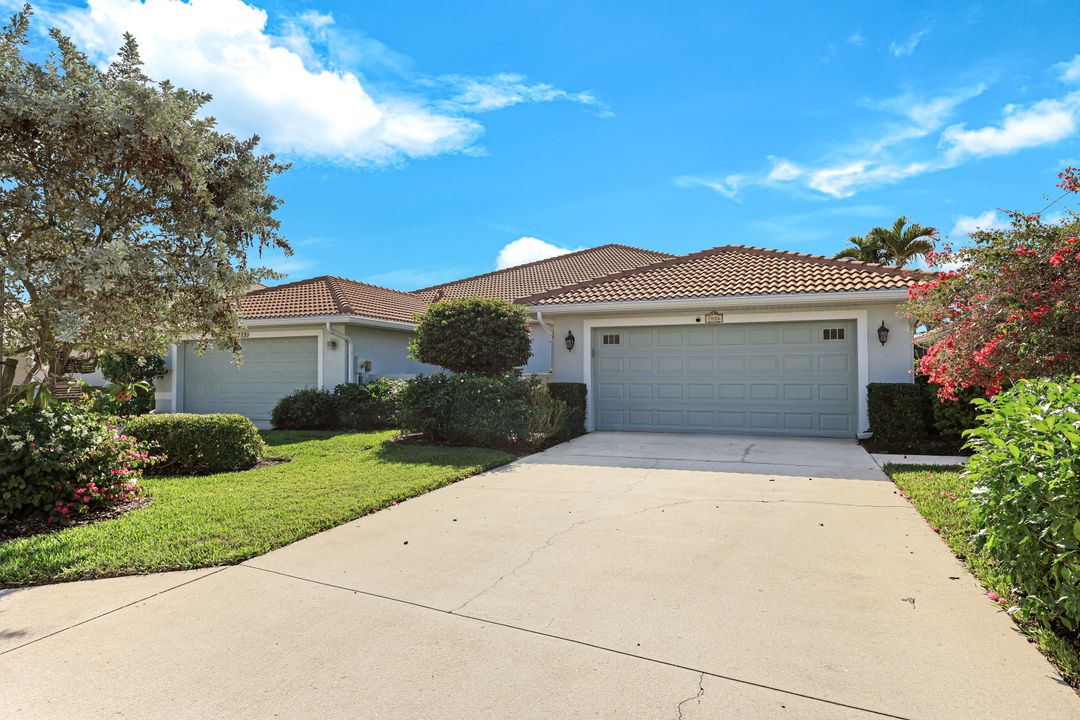 7026 Lone Oak Blvd, Naples, FL 34109