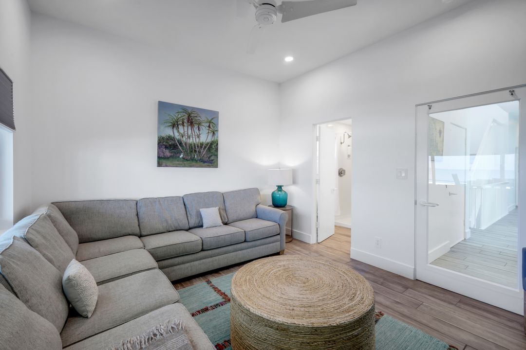 16500 Captiva Dr, Captiva, FL 33924