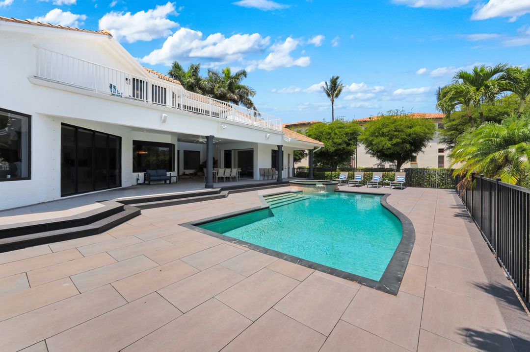1578 S Barfield Ct, Marco Island, FL 34145