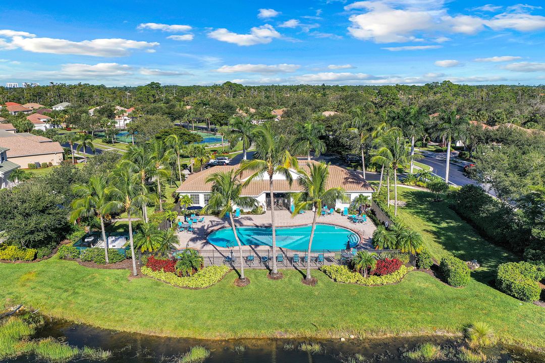 15835 Delasol Ln, Naples, FL 34110