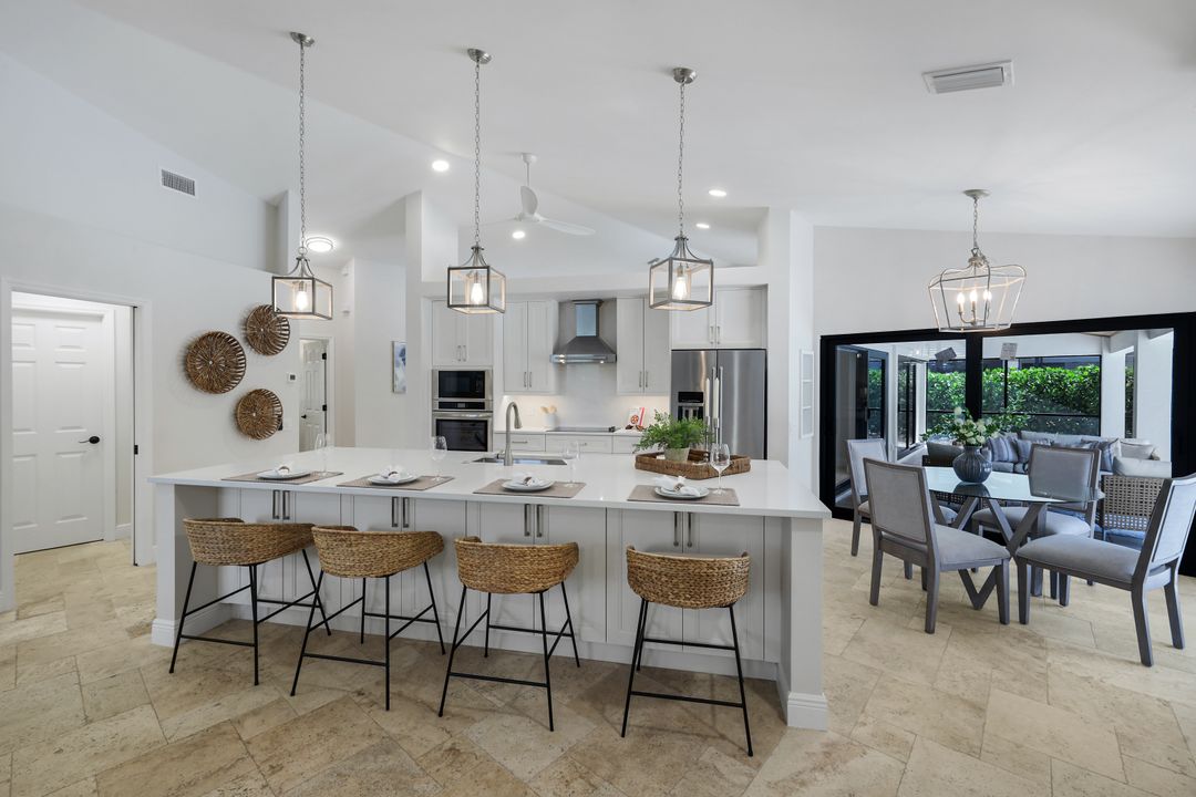 235 Silverado Dr, Naples, FL 34119