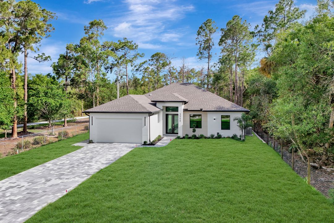 3366 72nd Ave NE, Naples, FL 34120