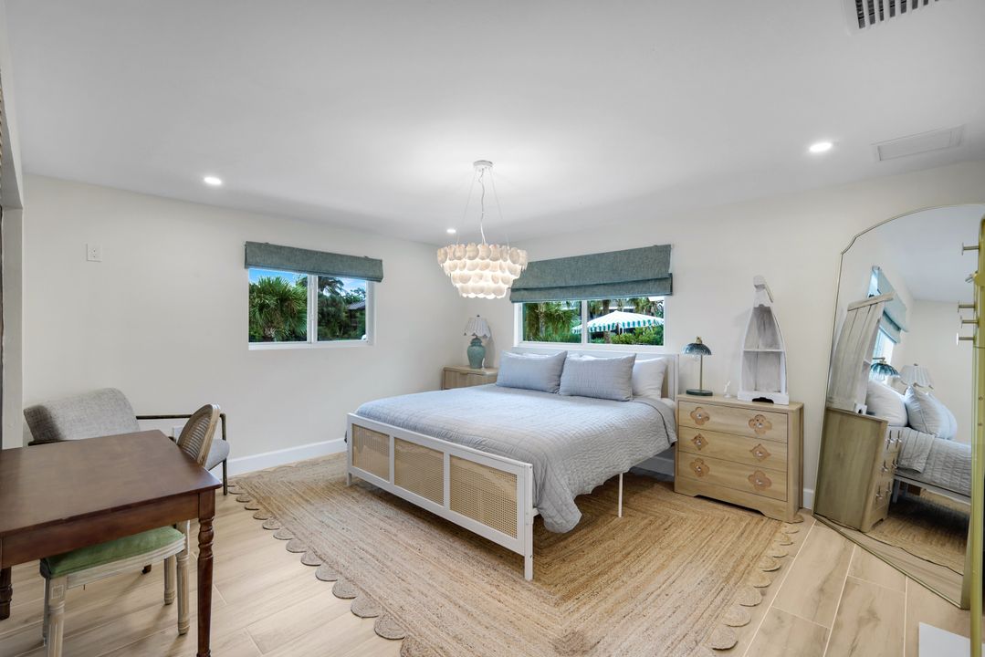 969 Fish Crow Rd, Sanibel, FL 33957