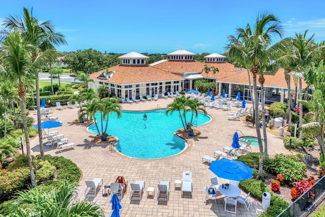 3082 Windsong Ct #303, Naples, FL 34109