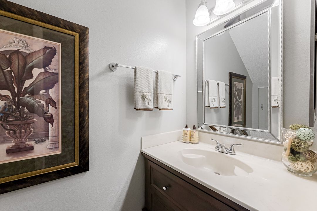 102 Marco Villas Dr #S-7, Marco Island, FL 34145