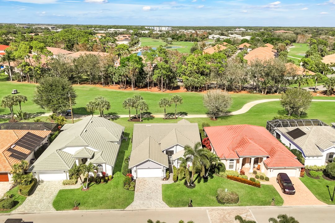 12651 Hunters Ridge Dr, Bonita Springs, FL 34135