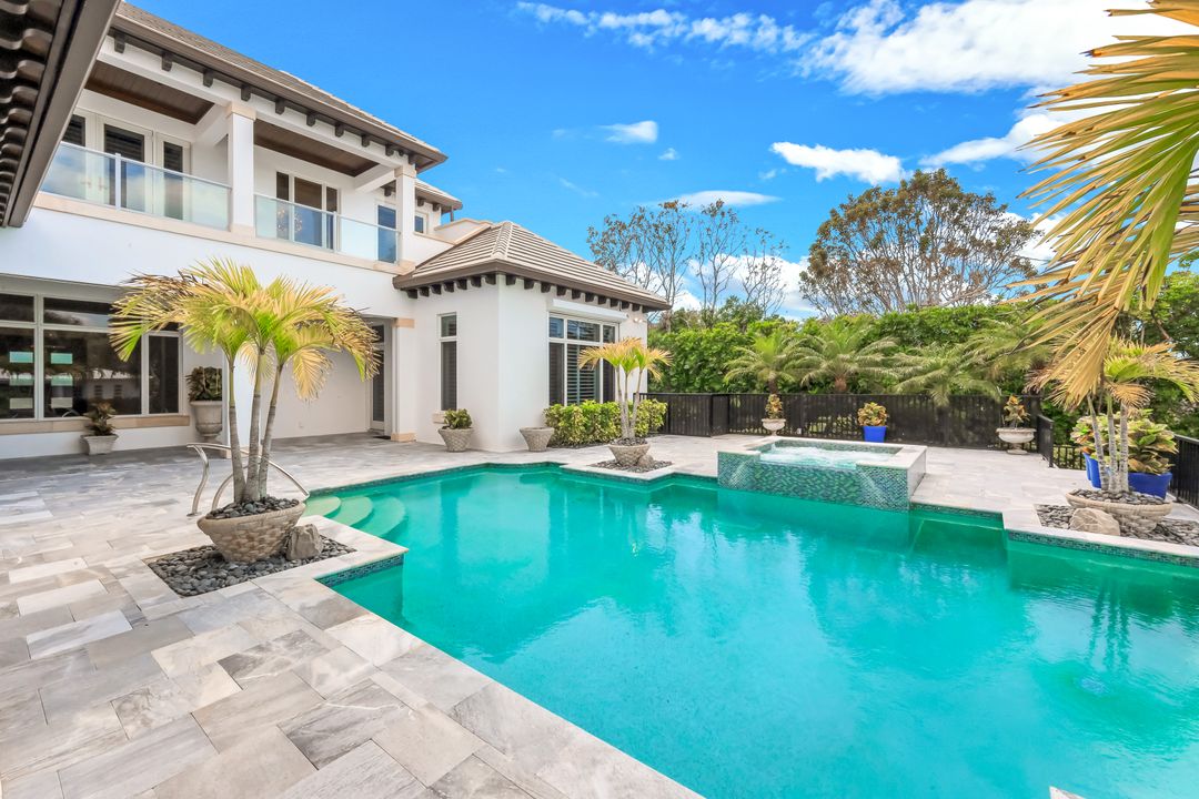 605 Galleon Dr, Naples, FL 34102