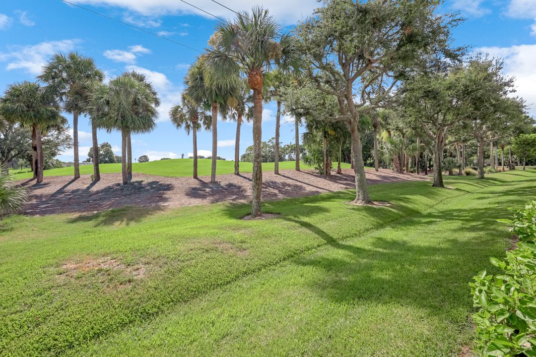 1320 Charleston Square Dr #101, Naples, FL 34110