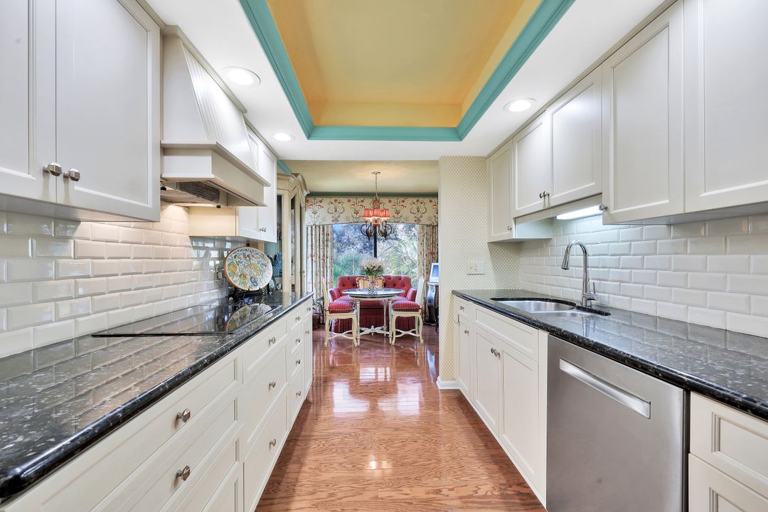 5954 Pelican Bay Blvd #235, Naples, FL 34108