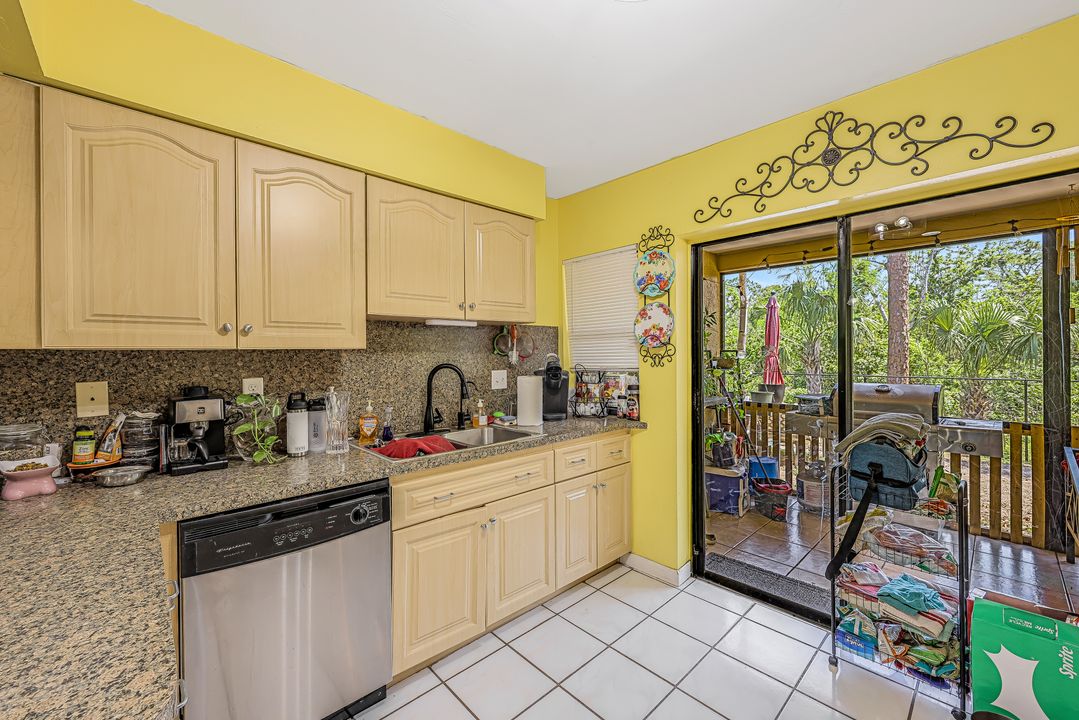 1507 SE 24th Ave, Cape Coral, FL 33990