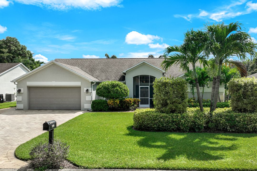 146 Plantation Cir, Naples, FL 34104