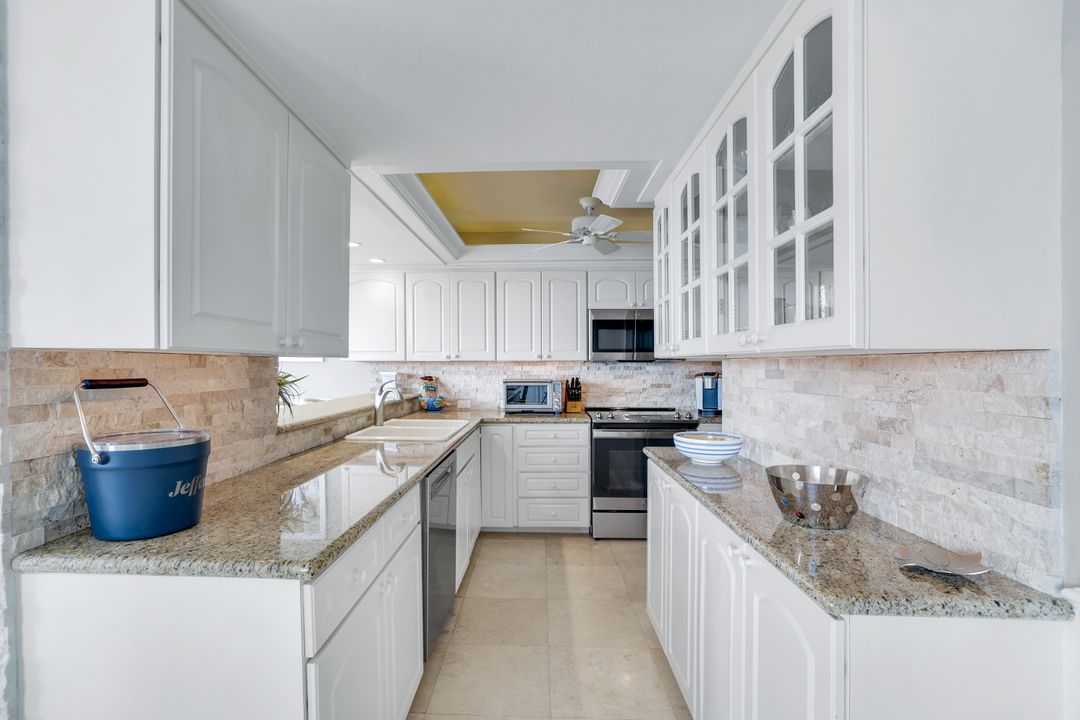 300 S Collier Blvd #401, Marco Island, FL 34145