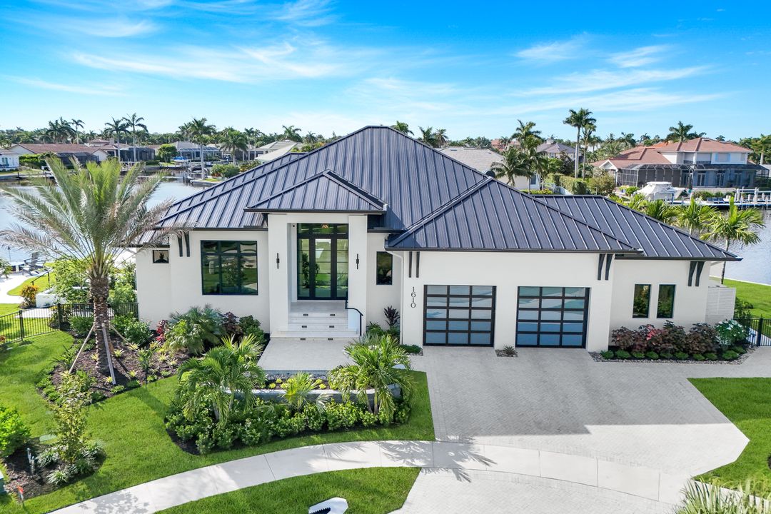 1610 Briarwood Ct, Marco Island, FL 34145