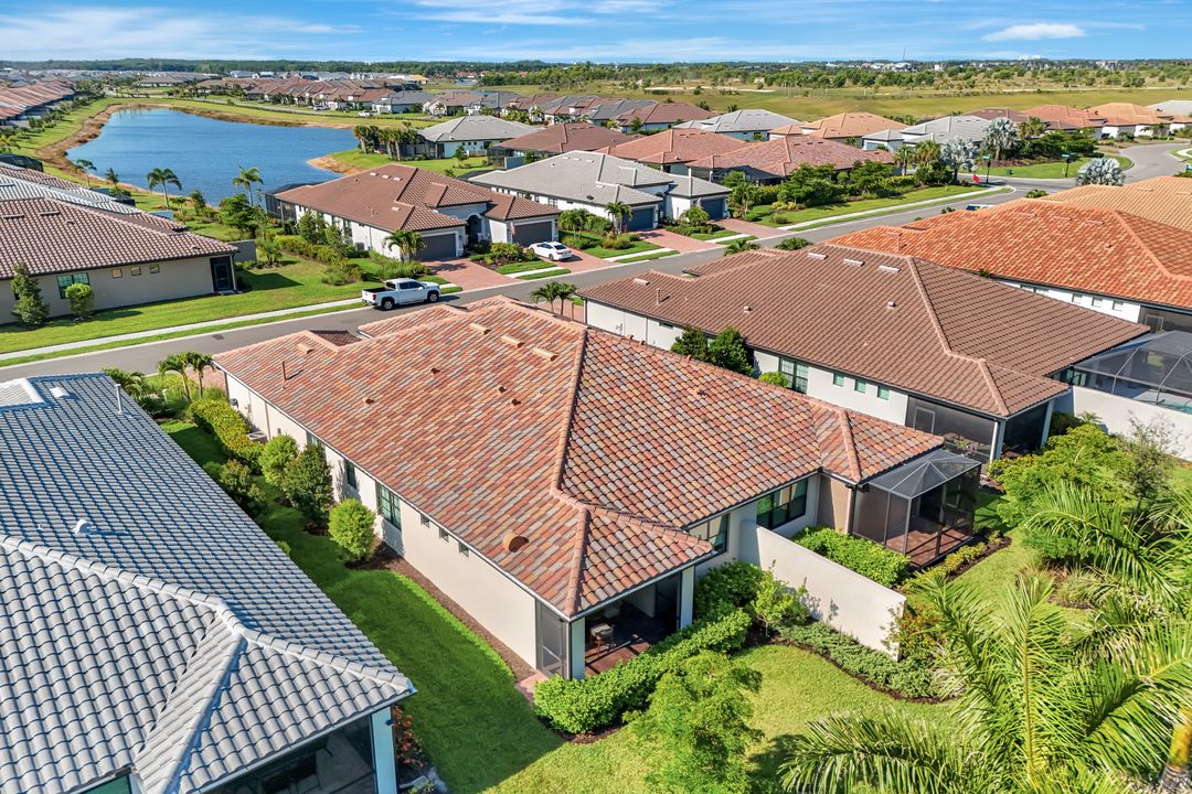 12240 Canal Grande Dr, Fort Myers, FL 33913