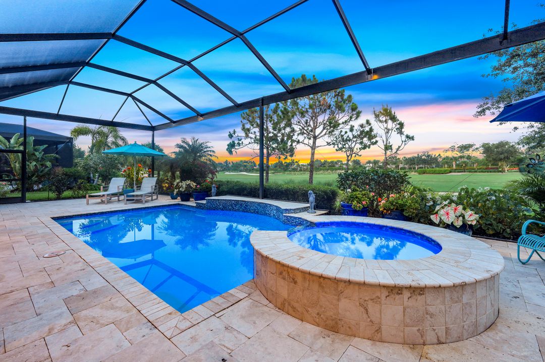 8668 Amour Ct, Naples, FL 34119