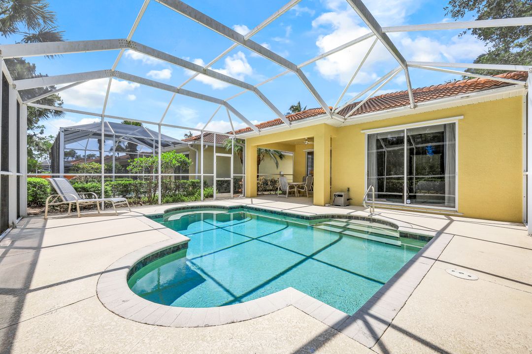 1902 Tarpon Bay Dr N  #101, Naples, FL 34119