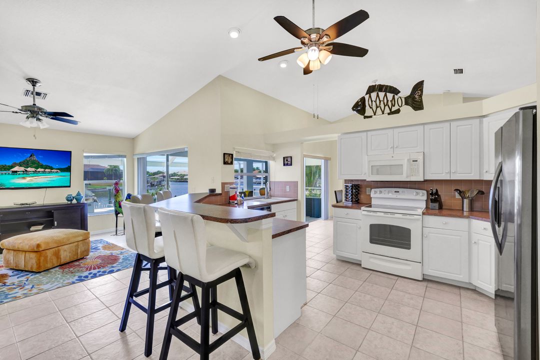 5008 SW 21st Pl, Cape Coral, FL 33914
