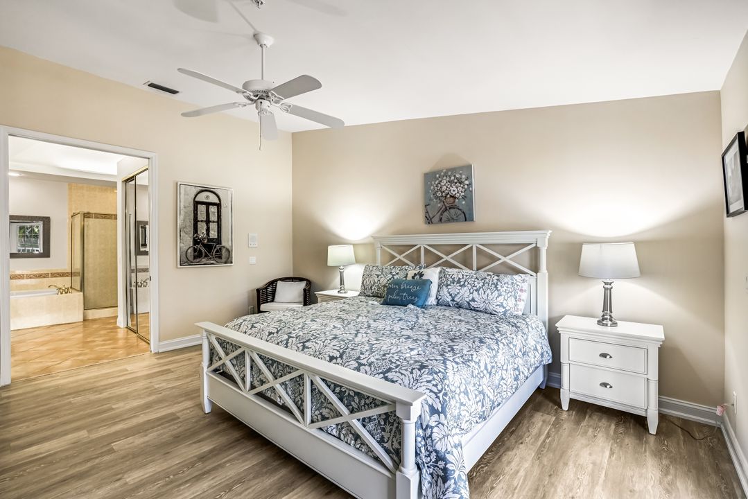 2385 Hidden Lake Dr #2, Naples, FL 34112