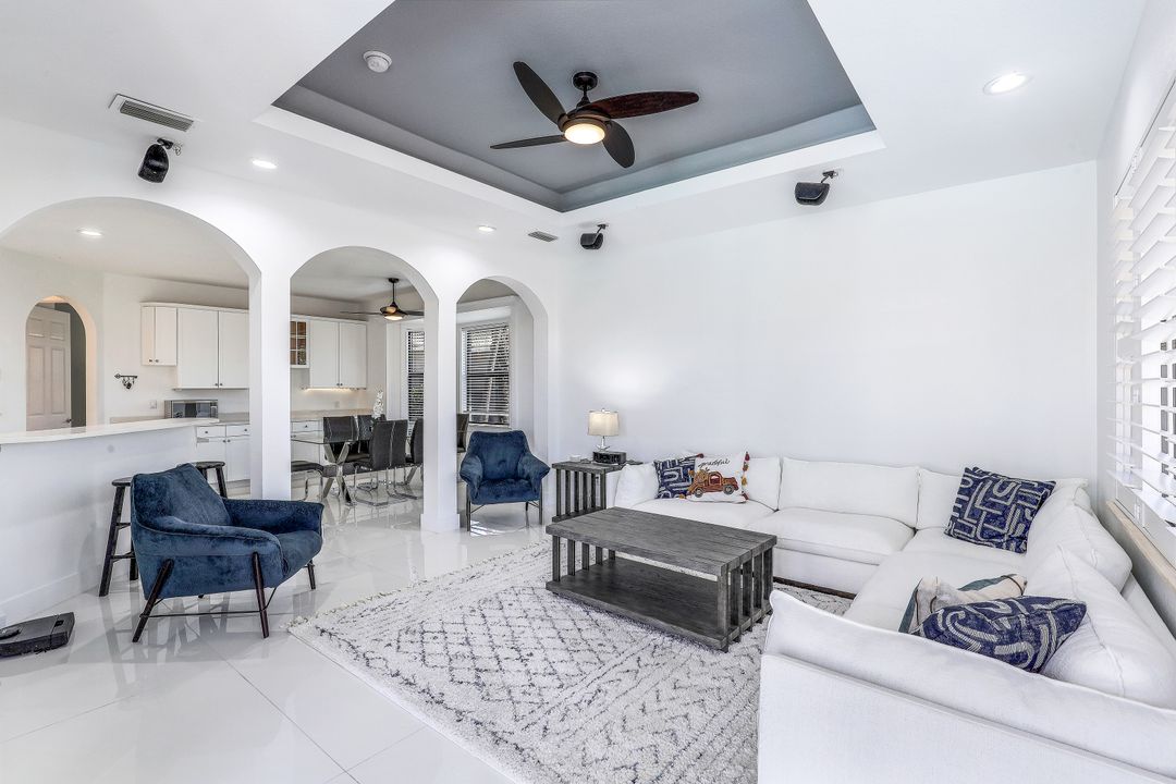 2550 SW 27th Pl, Cape Coral, FL 33914