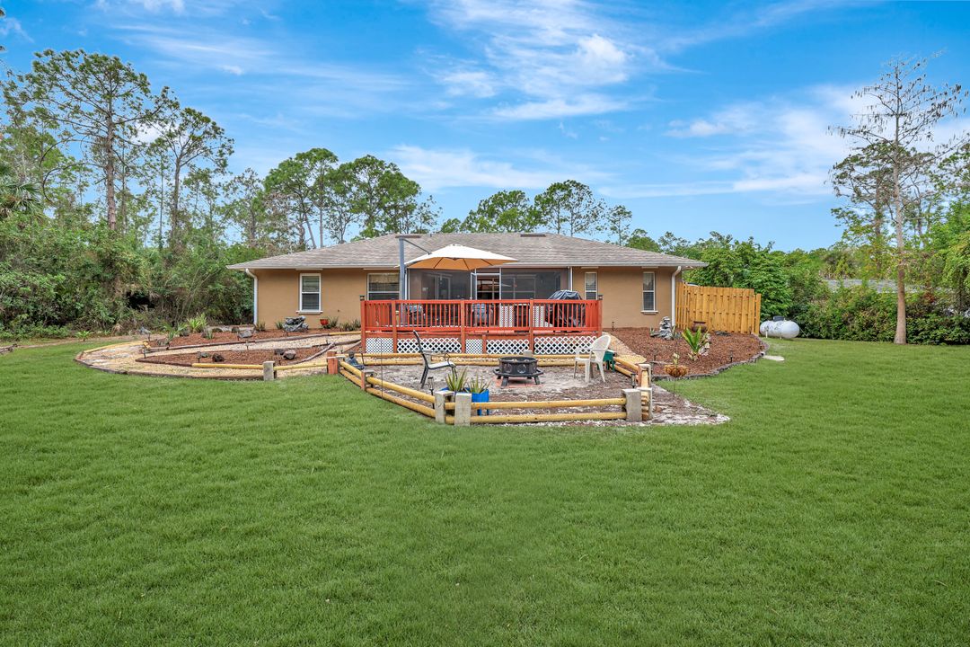 660 20th St SE, Naples, FL 34117