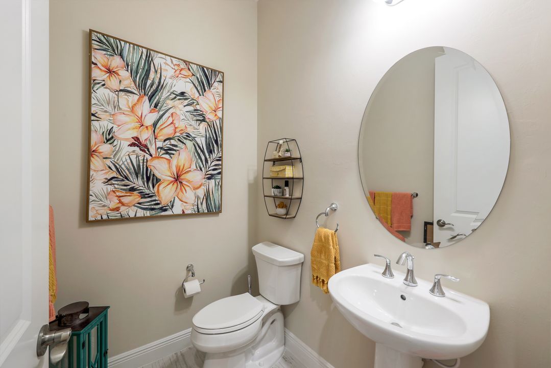 13749 Woodhaven Cir, Fort Myers, FL 33905