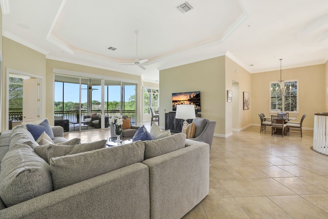 15539 Monterosso Ln #202, Naples, FL 34110