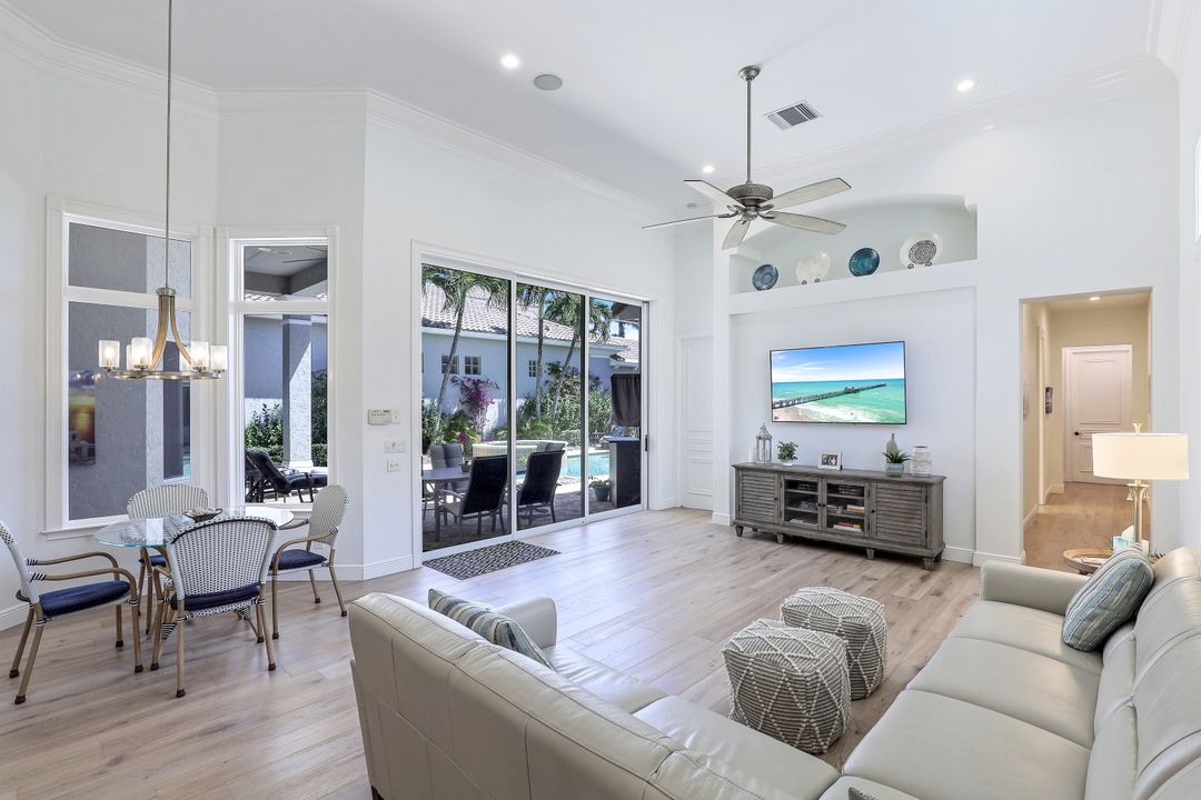 18132 Via Caprini Dr, Miromar Lakes, FL 33913