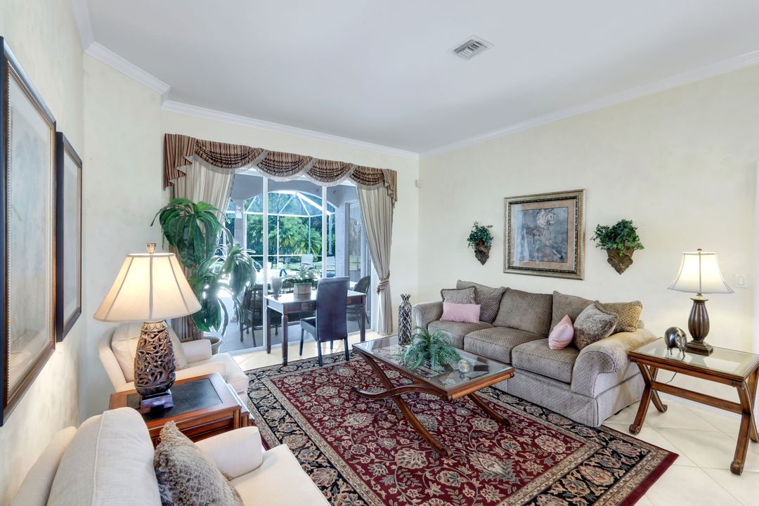 9550 Cedar Creek Dr, Bonita Springs, FL 34135