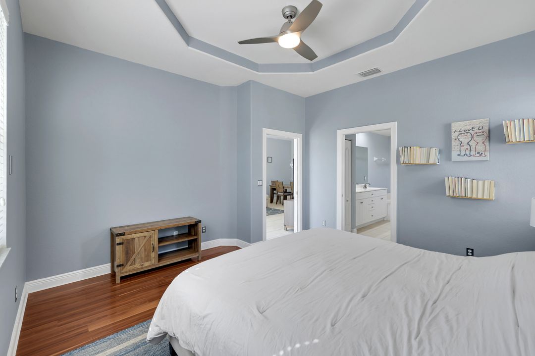 8616 Ibis Cove Cir, Naples, FL 34119