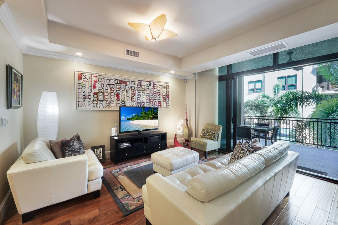 9123 Strada Pl #7201, Naples, FL 34108