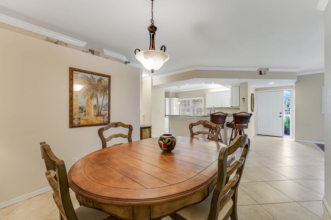 6825 Satinleaf Rd S #101, Naples, FL 34109