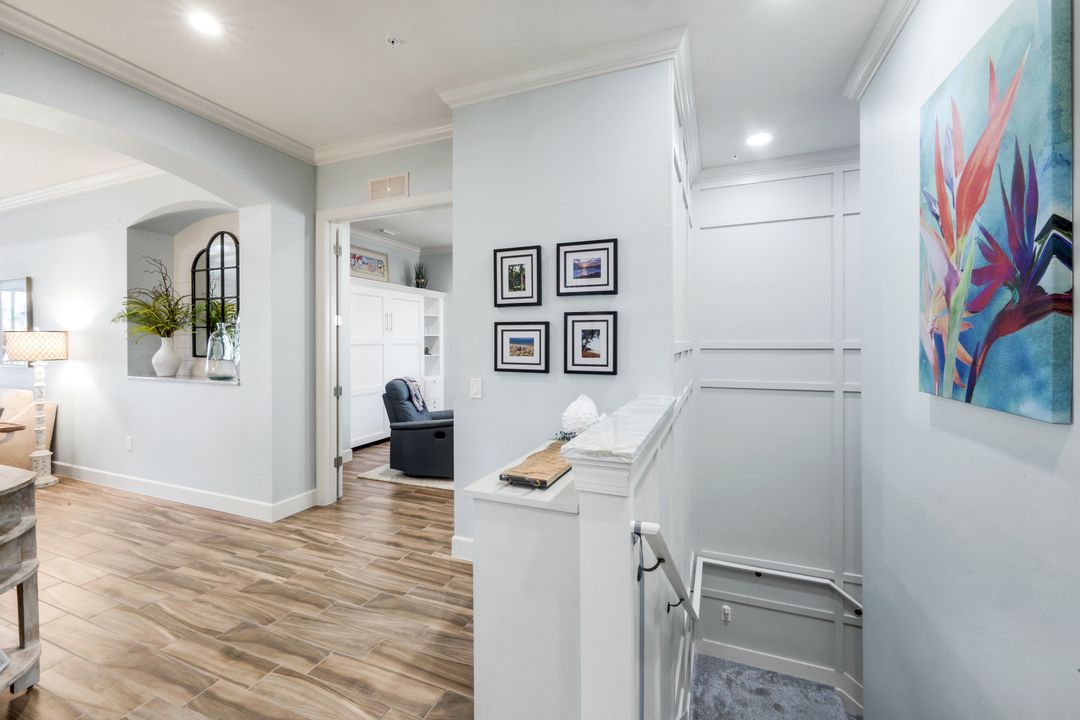 8839 Nautical Landing Cir #201, Naples, FL 34120