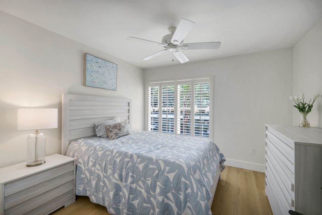 2450 Old Groves Rd #201, Naples, FL 34109
