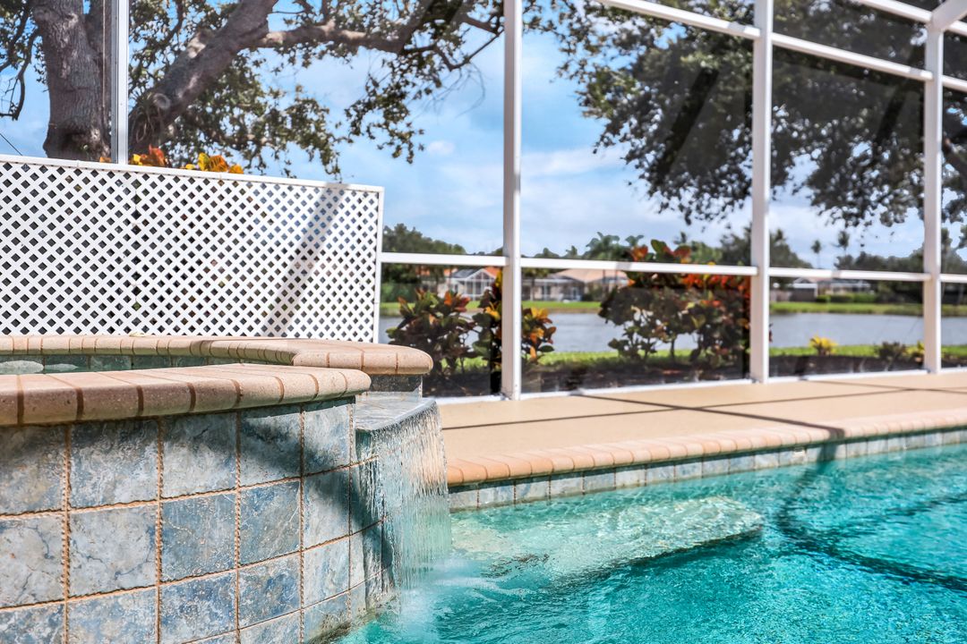 3759 Whidbey Way, Naples, FL 34119