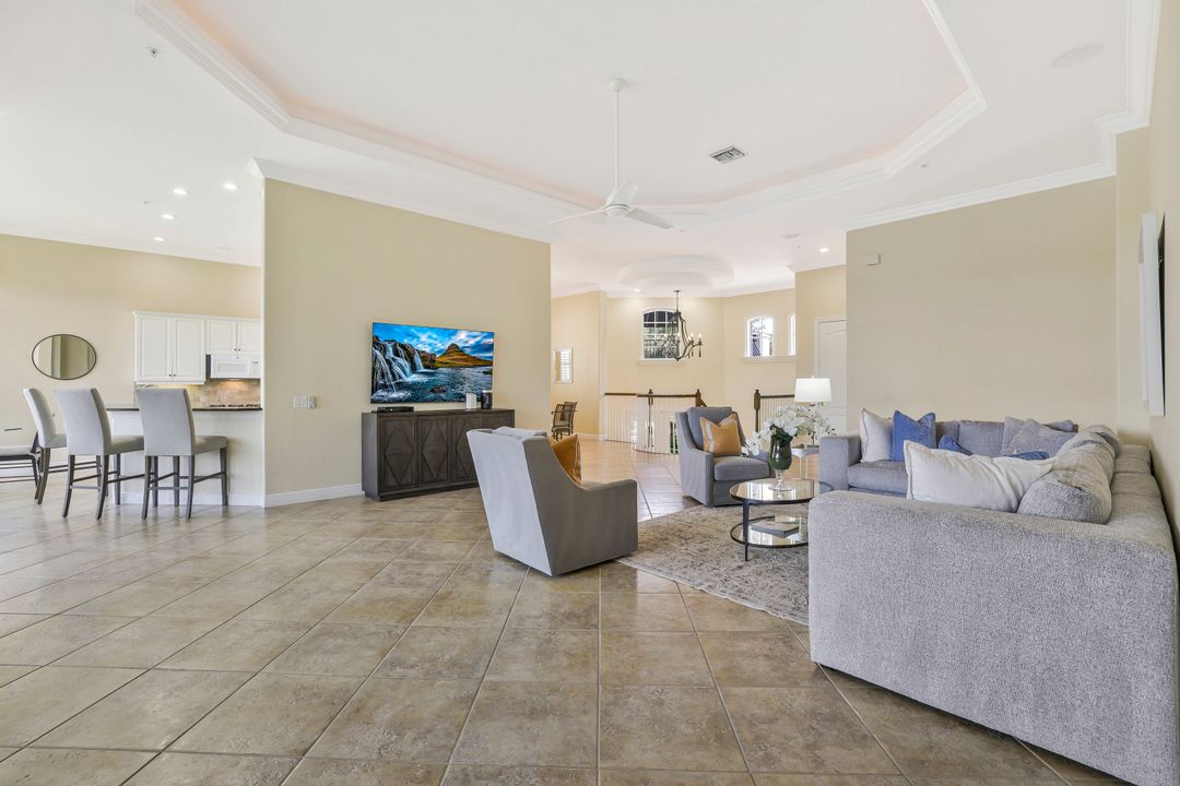 15539 Monterosso Ln #202, Naples, FL 34110