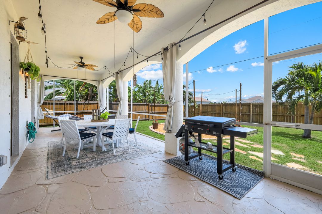 1130 NW 14th Terrace, Cape Coral, FL 33993
