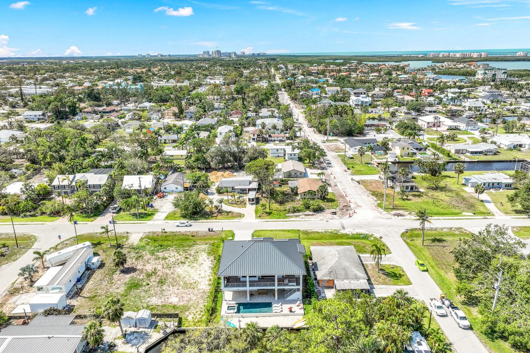 4470 Tarpon Ave, Bonita Springs, FL 34134