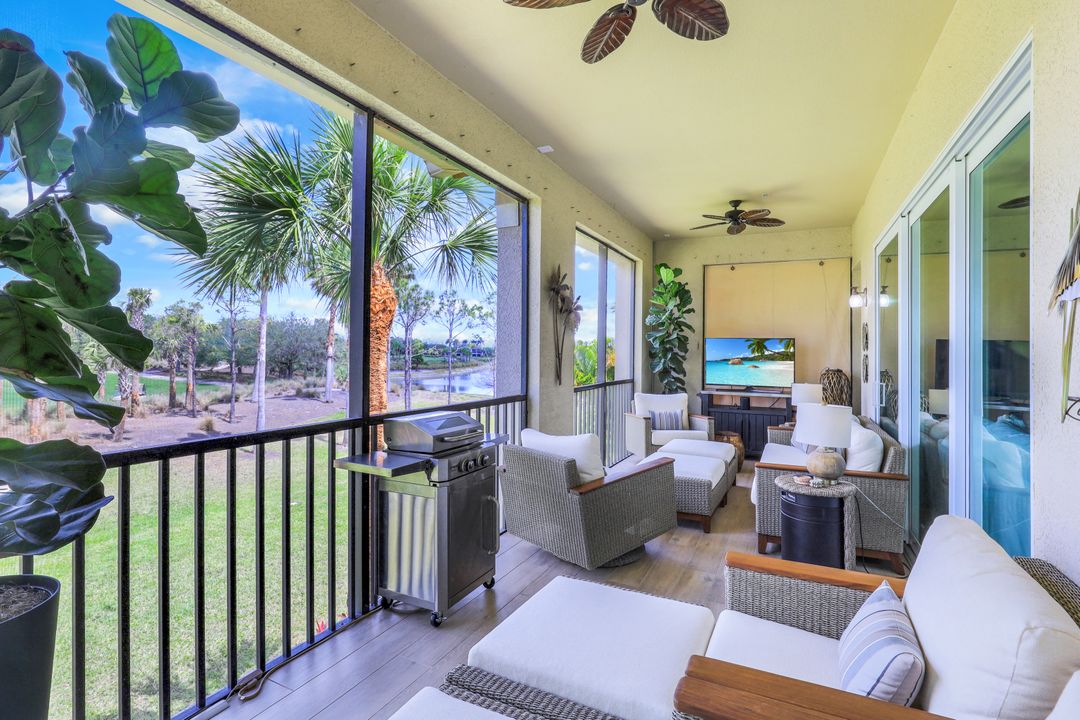 9204 Quartz Ln #201, Naples, FL 34120