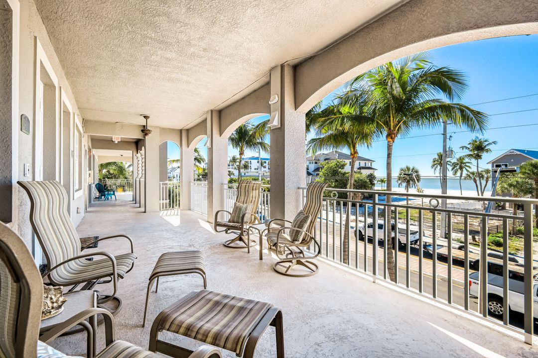 4633 Estero Blvd #201, Fort Myers Beach, FL 33931