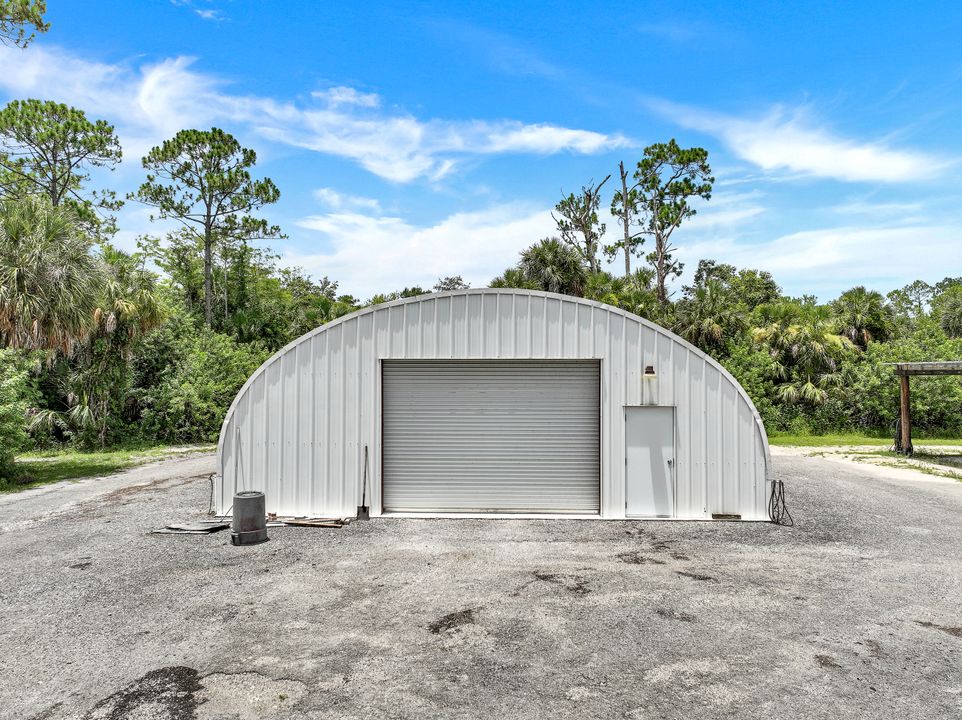 1961 Krape Rd, Naples, FL 34120