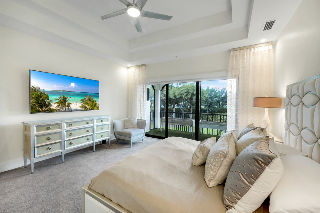 16358 Corsica Way #201, Naples, FL 34110