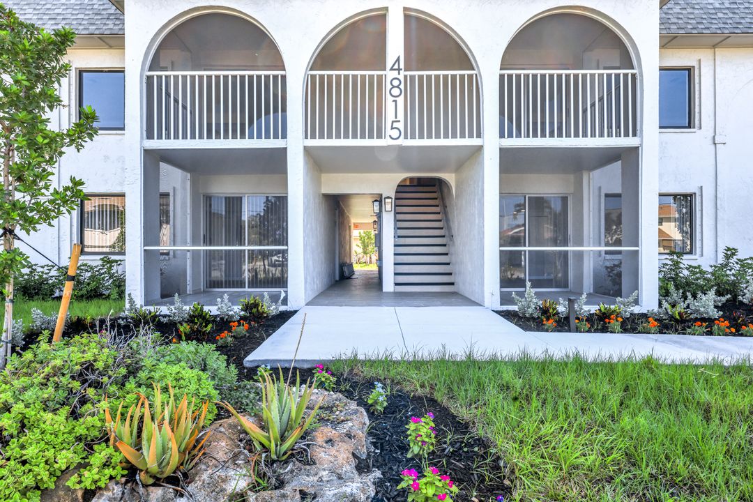 4815 Tudor Dr #5-8, Cape Coral, FL 33904