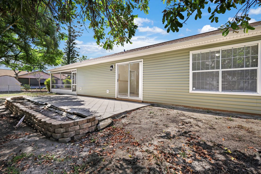8440 Pennsylvania Blvd, Fort Myers, FL 33967